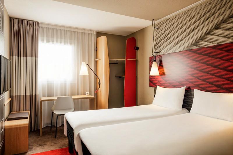 Ibis Bordeaux Centre - Gare Saint-Jean Hotel Eksteriør billede